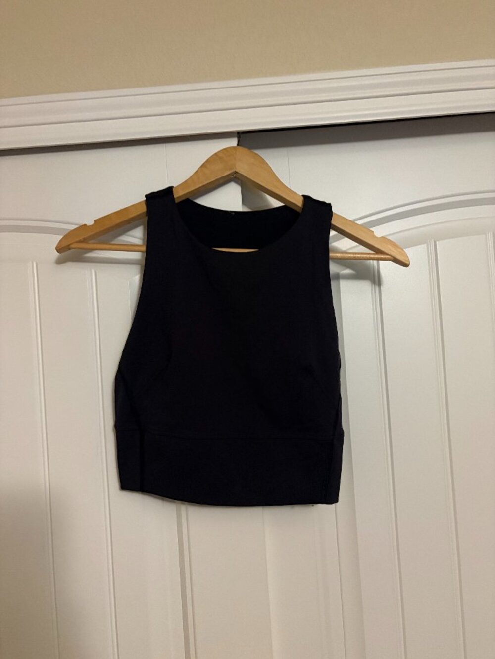 Lululemon Wunder Train Tank Top Black Size 4 No Pads Neutral Everlux W1DVXS
